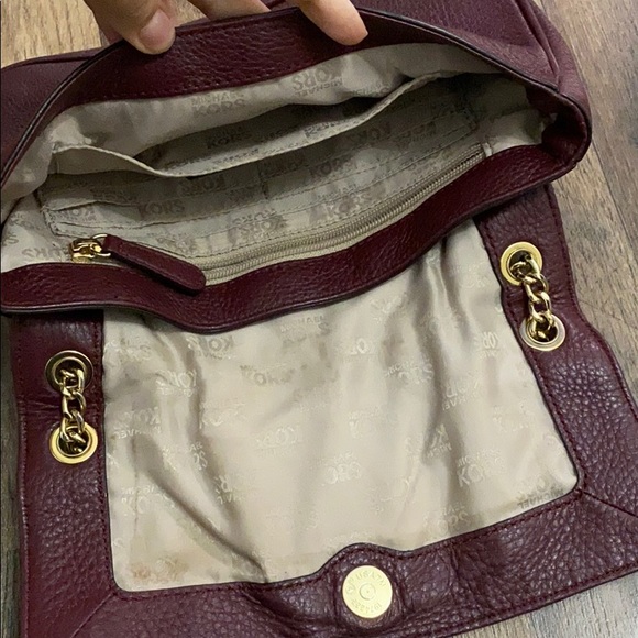 Michael Kors leather bag with chain strap - Picture 4 of 5